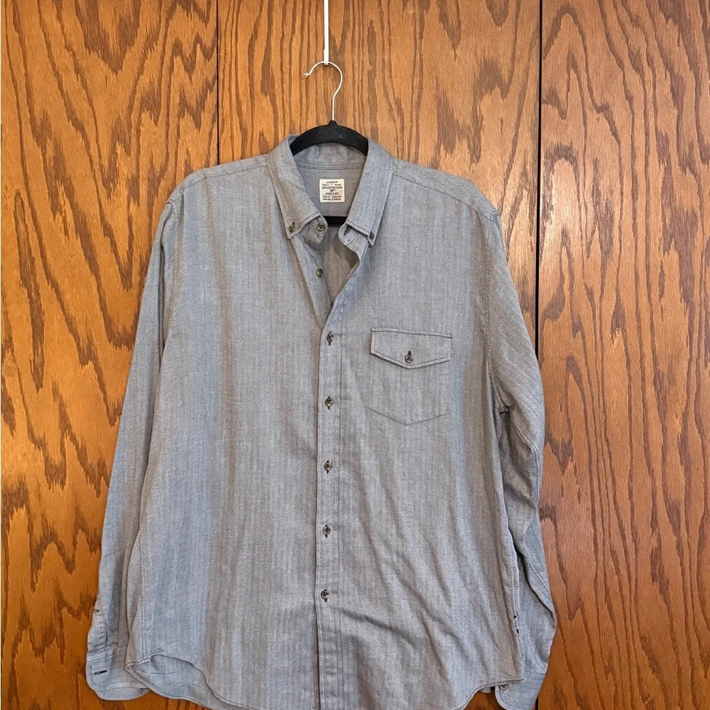 J. Crew Men's Light Gray Button-Down Shirt